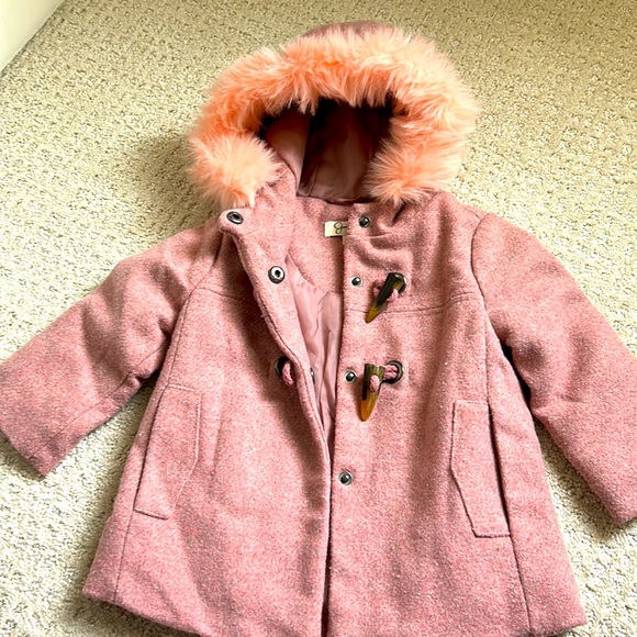 Toddler pink toggle coat with faux fur hood - Picture 3 of 3